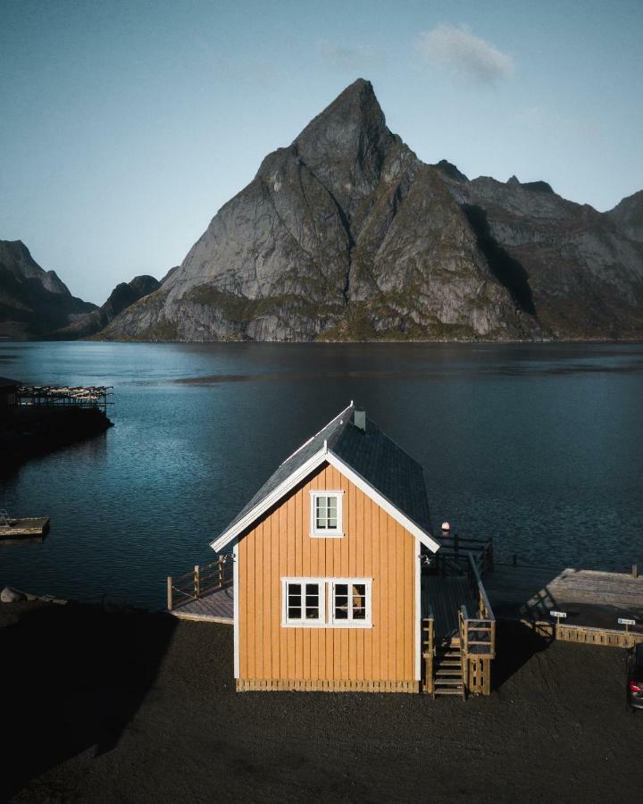 The Famous Yellow House راين المظهر الخارجي الصورة
